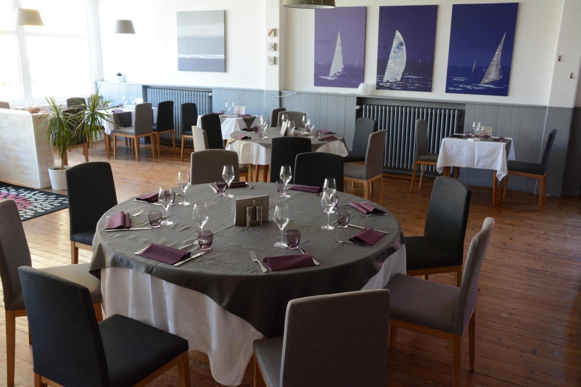 Logis Le Petit Trianon Hotell Saint-Brévin-les-Pins Eksteriør bilde
